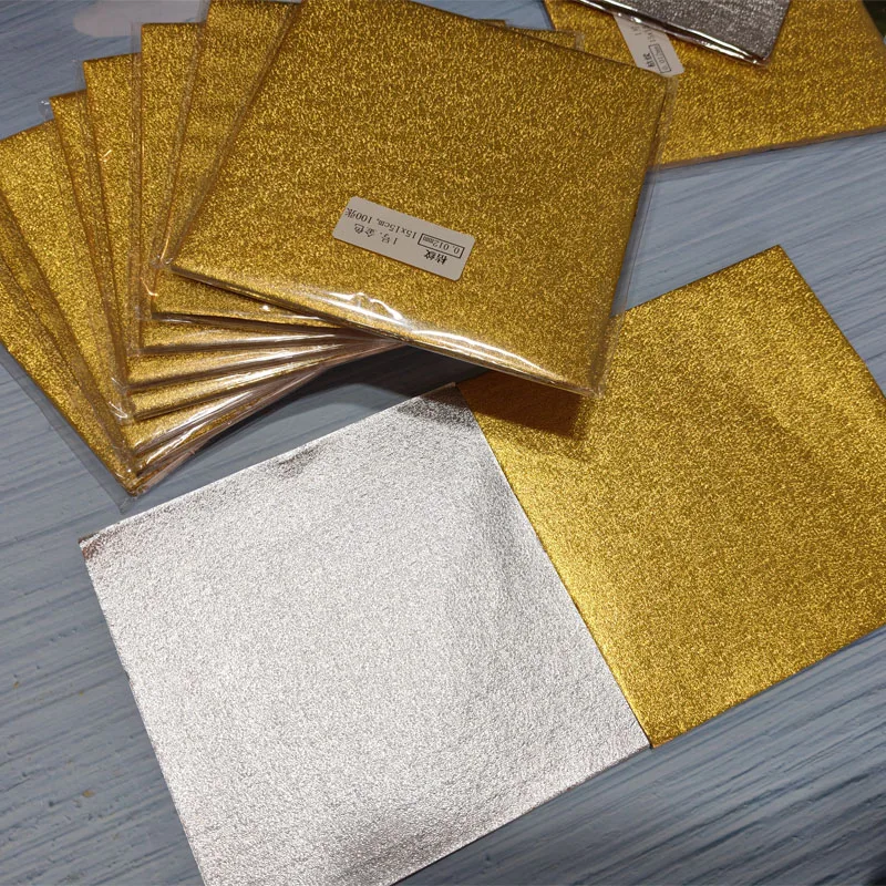 100 stks 15x15 cm Goud Zilver Roze Blauw Paars Schil Aluminiumfolie Papier Bruiloft Chocolade Wrapper Snoep Wikkelen Gebak Verpakking Zak