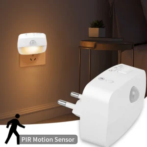 LED Nachtlampje EU Plug In Smart Bewegingssensor Licht 220V Wandlamp voor Thuis Gangpad WC Hal Trap Keuken slaapkamer Nachtlampje
